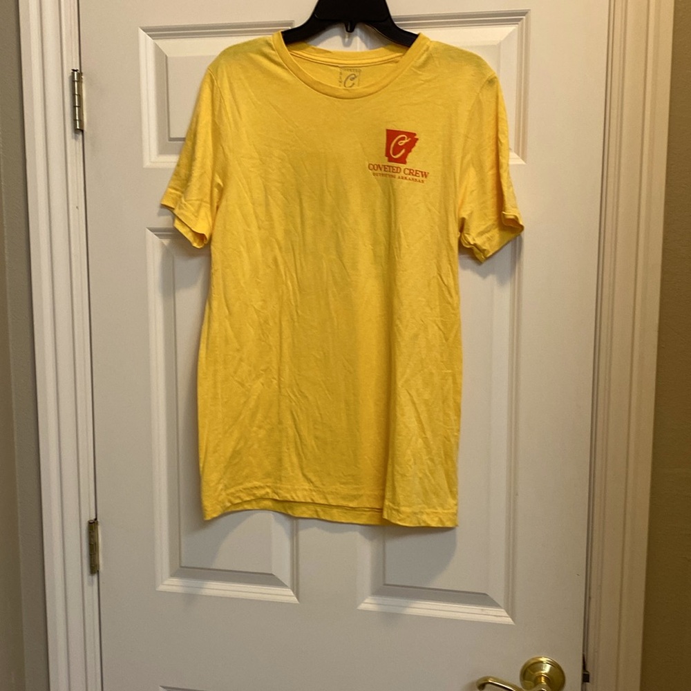 Coveted Crew Men’s Medium TSHIRT, Yellow, New no Tags